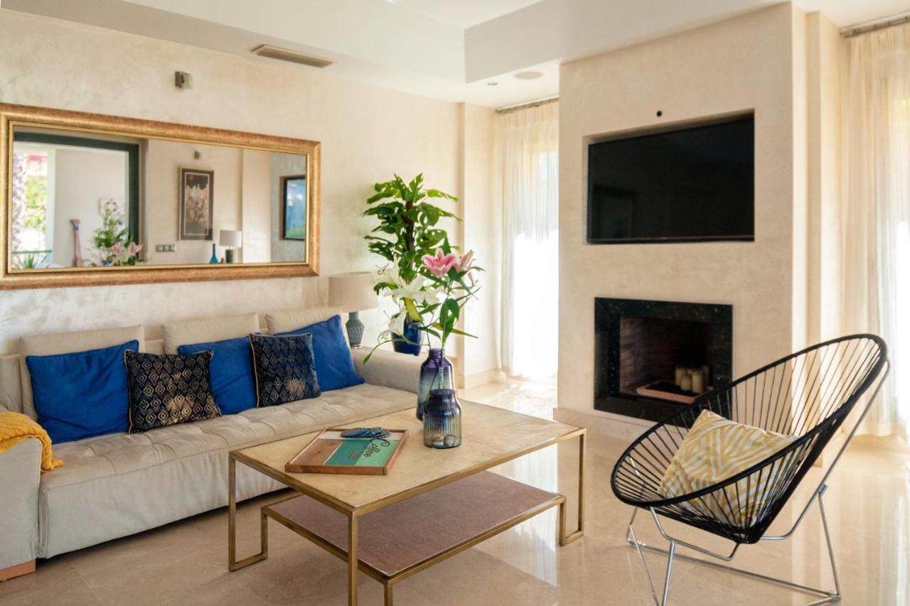 Polo Royale Waterfront Luxury Apt - 3 Terraces And Pool โซโตกรันเด ภายนอก รูปภาพ