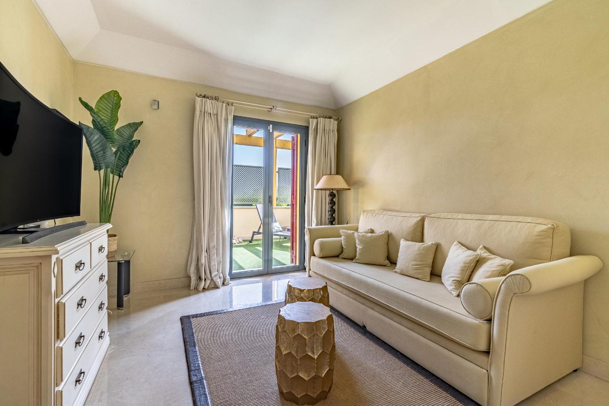 Polo Royale Waterfront Luxury Apt - 3 Terraces And Pool โซโตกรันเด ภายนอก รูปภาพ